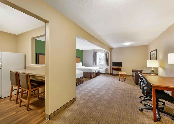 Extended America - Chicago - - Yorktown Center Hotel