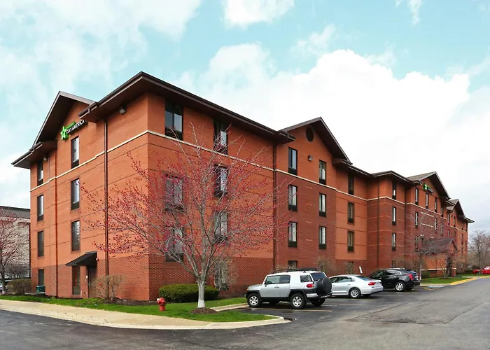 Extended America - Chicago - - Yorktown Center 2*